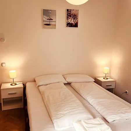 Centrer With Balcony Apartment Budapest